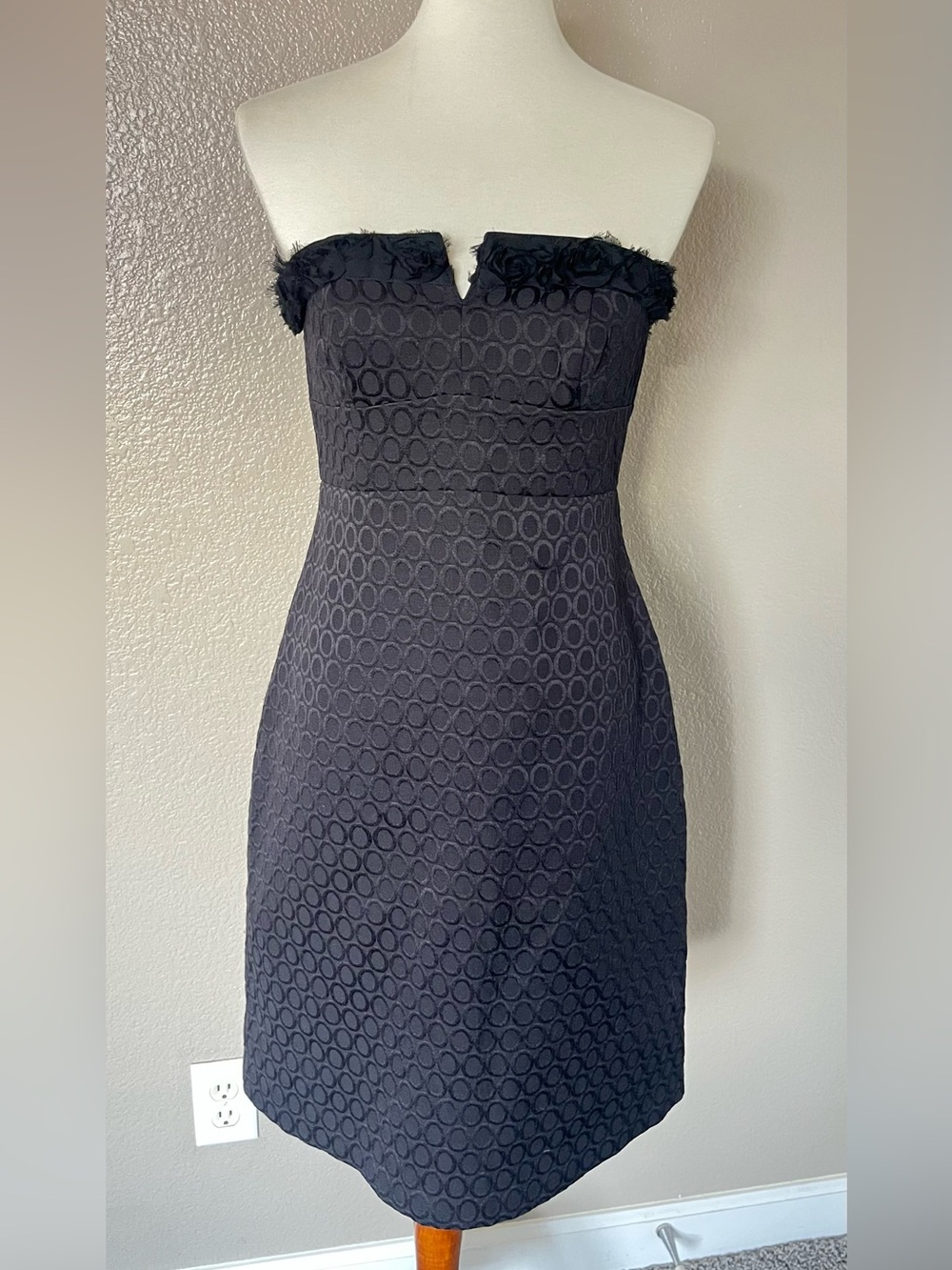 Review Australia Black cocktail dress US 6/8